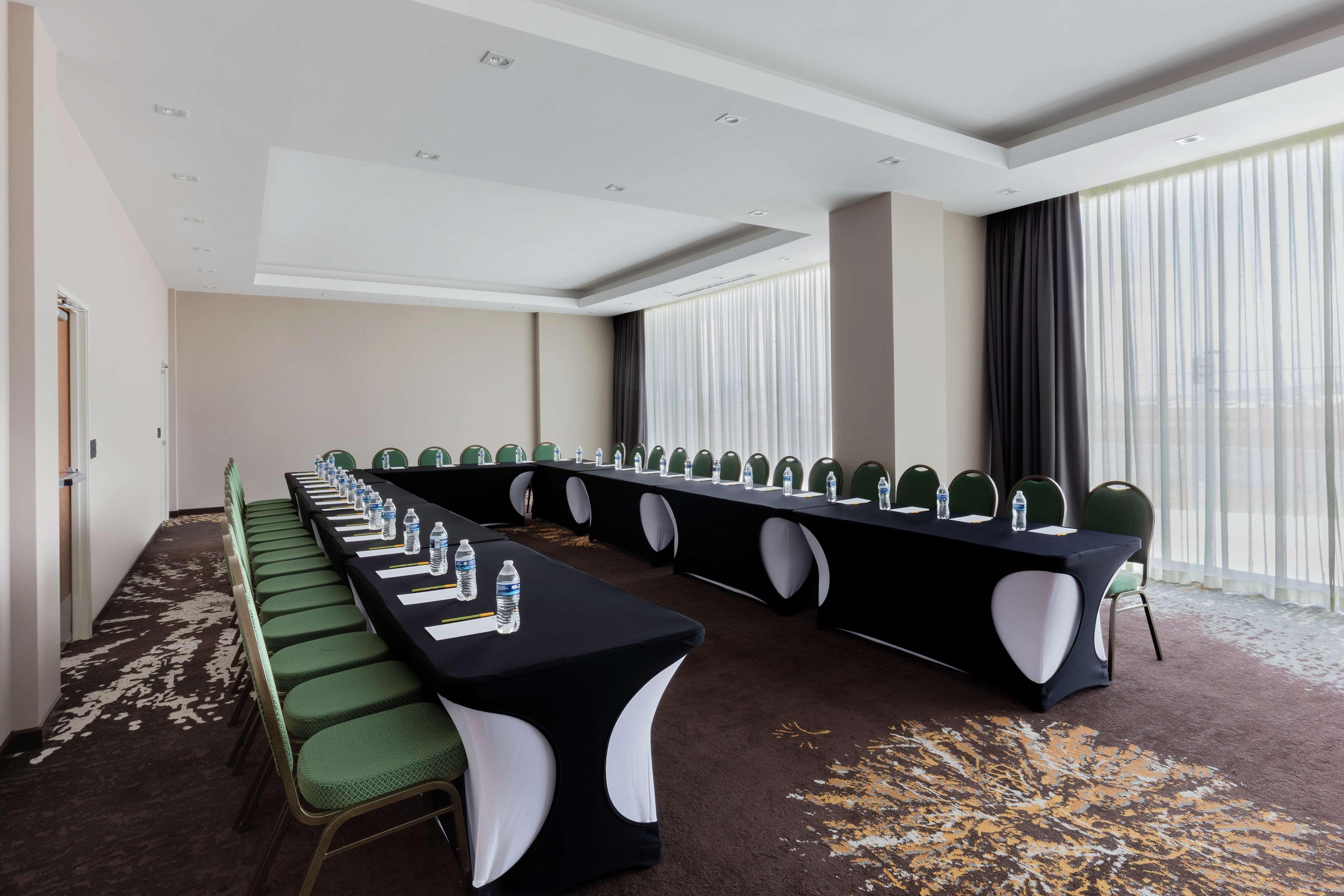 Hilton Garden Inn Salamanca Eksteriør bilde