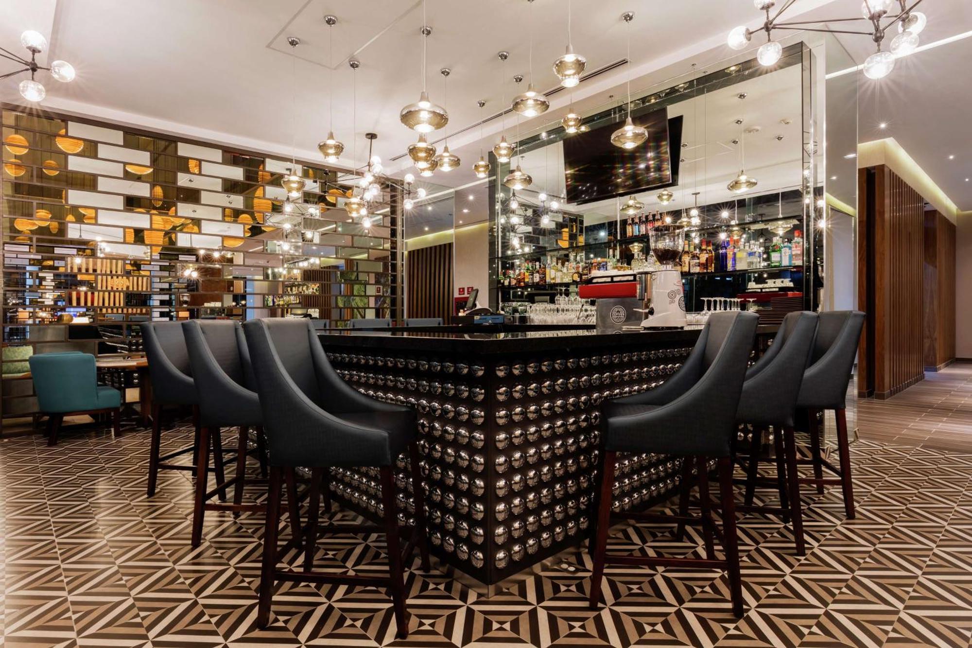 Hilton Garden Inn Salamanca Eksteriør bilde